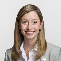 CE Johanna Gapany